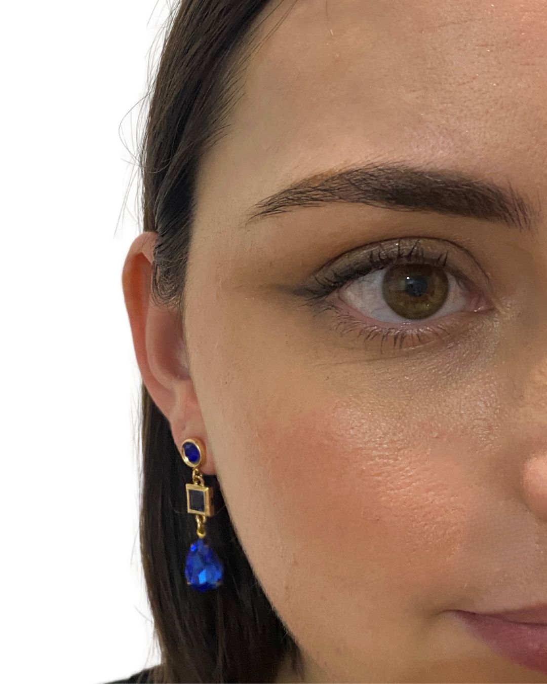 Classic Drops in Sapphire