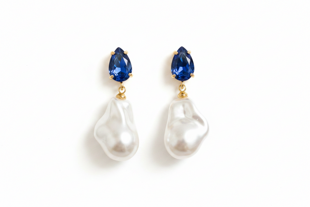 Alice Drops in Sapphire